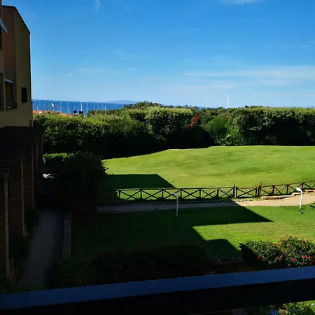 Bilocale Vista Mare 6 Posti Letto! Monolocale Vista Mare 4 Posti Letto! *